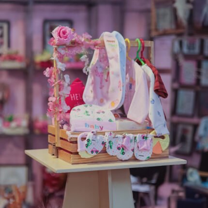 Customizable Basket for girls