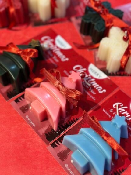 Tree Candle with Christmas Card